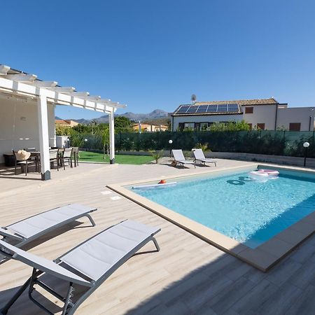 Villa Giada Campofelice Di Roccella Exterior foto